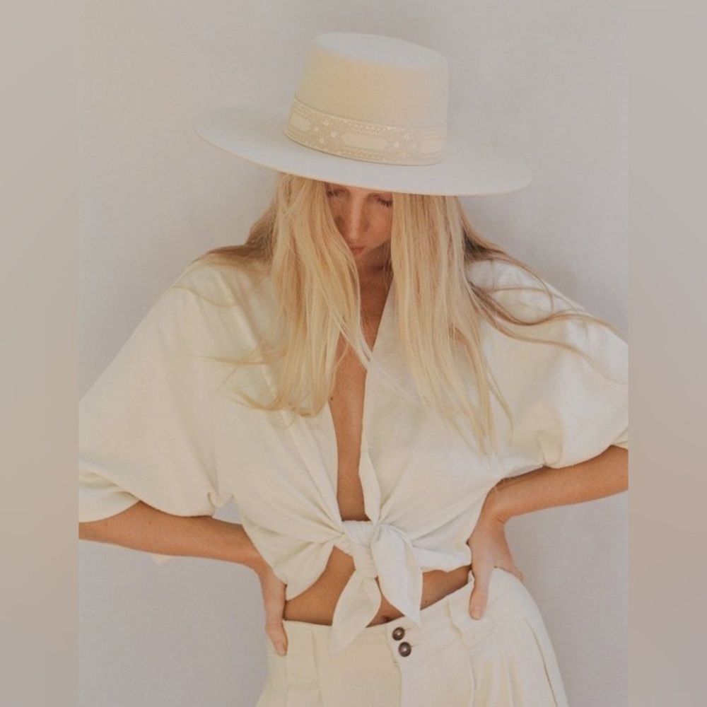 LACK OF COLOR LOC SIERRA BOATER HAT CREAM GOLD VINTAGE RIBBON FREE PEOPLE WIDE - Picture 9 of 12